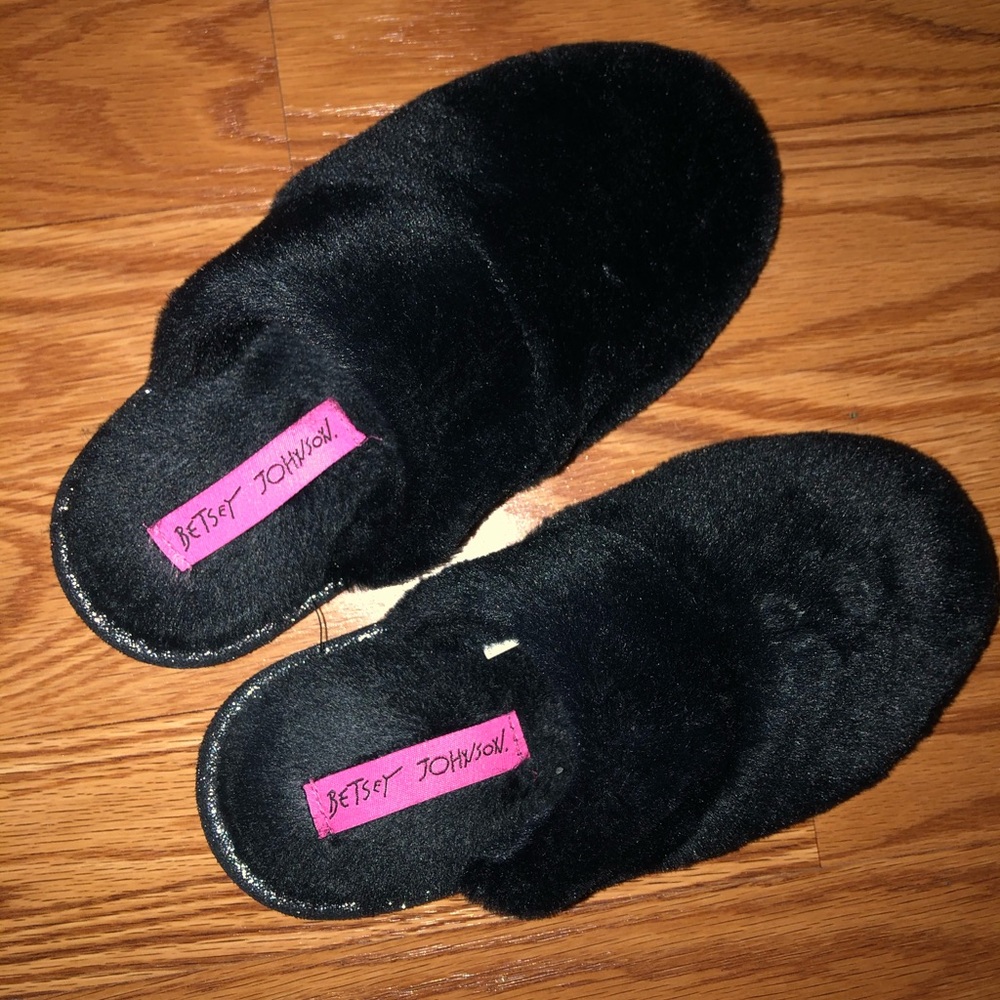 Slippers